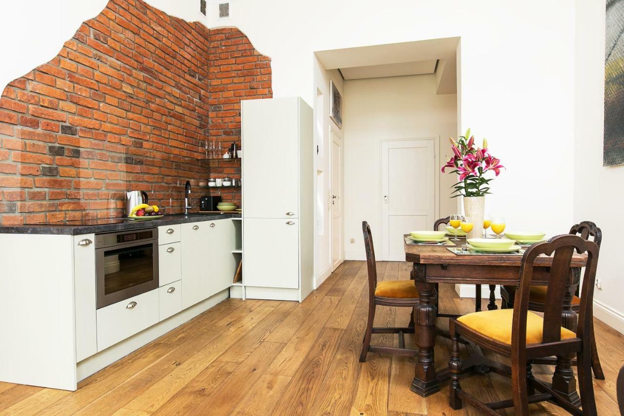 Old Town Brigue Apartment By Otium, Krakow